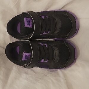 Nike Toddlers Size 8C